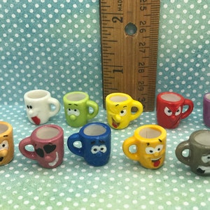 Morning Moods MUGS Cups Kitchen Coffee Mug Breakfast Cartoon Face Smiling French Feve Feves Porcelain Dollhouse Miniatures K100