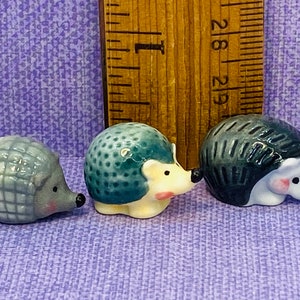 3 HEDGEHOGS Hedgehog Family Sweet FOREST CRITTERS Woodland Woods Animals  - French Porcelain Feves Mini Figurine Dollhouse Miniature  EE136