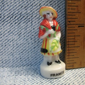Traditional International COSTUMES Dress FRANCE  - French Feve Feves Porcelain Figurines King Cake Baby Dollhouse Charm Mini Minaitures B11