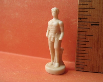 Oude klassieke Grieks-Romeinse kunst meesterwerk standbeeld man naakt sculptuur - Franse Feve Feves beeldjes poppenhuisminiaturen CC10
