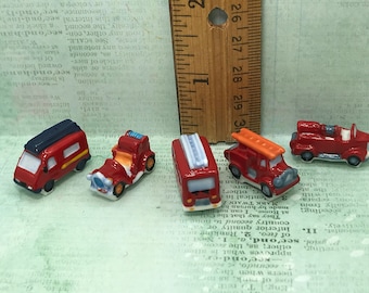 Tiny FIRE TRUCKS Pumper Ladder Engine Tanker Hose Cars Vintage Style - French Feve Feves Porcelain Figurines Dollhouse Miniatures  P312