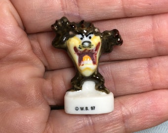 Tiny Taz TASMANIAN DEVIL Looney Tunes Merrie Melodies Warner Bros. - French Feve Feves Figurine Dollhouse Miniatures A47/C102