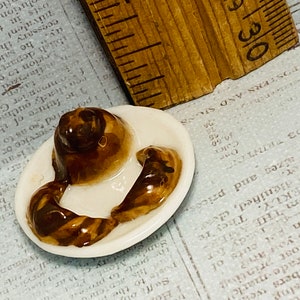 Vintage Croissant Bread Plate Breads Brioche Pastry Mini Tiny Food Bakery Cafe Breakfast - French Feve Feves Dollhouse Miniatures PP87