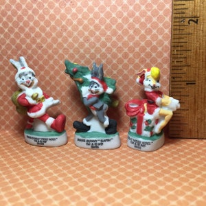 BUGGS BUNNY & Lola Rabbit Christmas Warner Brothers Looney Tunes Cartoon Vintage French Feve Feves Figurki Miniatury Domków dla Lalek O25