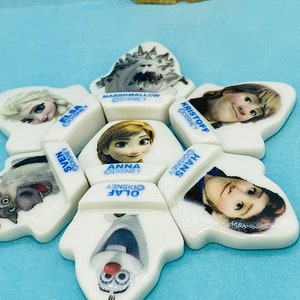 Zestaw puzzli FROZEN Snowflake Elsa, Anna i Olaf 7 elementów Disney - French Feve Feves Figurines Dollhouse Miniatures Z114 zdjęcie 2