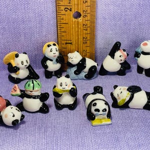 Funny PANDA BEARS Chinese Giant Bear China Pandas Cartoon Cuddly Zoo Animals French Feves Figurines Porcelain Dollhouse Miniatures SS113