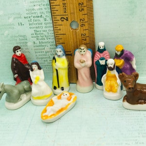 Primitive 10 pc Nativity Set Mary Joseph Jesus Shepherd Hand Painted Creche Porcelain Miniature French Feve Feves Dollhouse Miniatures NV43
