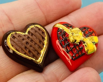 Fancy CHOCOLATE HEARTS Chocolates Chocolatier Desserts Candy Cake Sweets Gifts - French Feve Feves Dollhouse Miniatures Figures Vv101
