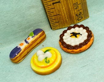 Fancy ECLAIR TART  ST Honore Cake Pastries Bakery Cafe Dollhouse food French Feve Feves Porcelain Figurines Dollhouse Miniatures DD99