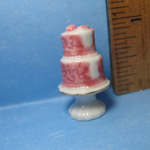 Tiny Pink WEDDING CAKE 3 Tier Pastry Delicacy Gateau Dessert-  Feve Feves Porcelain Figurines King Cake Baby Dollhouse Miniatures Y8/U5