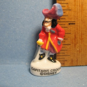 DISNEY&#39;s CAPTAIN HOOK from Peter Pan - Villain Collection  Tiny Figurine - French Feve Feves Figurines Dollhouse Miniatures Ee35