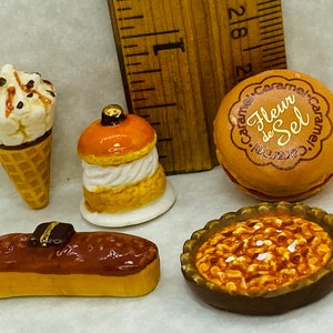 Tiny CARAMEL & Sea Salt Desserts Pastries Tart Cake Ice Cream Éclair Puff Pastry Macaron French Feves Porcelain Dollhouse Miniatures X107