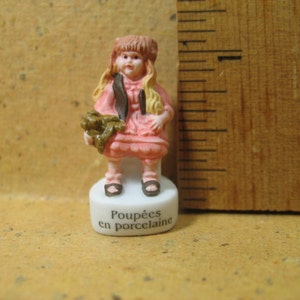 Victorian Costume Doll Miniature Girl in Pink Dress Child Dolly French Feve Feves - Porcelain Figurines King Cake Baby Dollhouse Charm A111