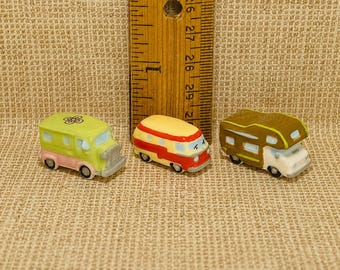 Retro CAMPER VANS Mini Van Motor Bus CARS Car Trailer French Feve Feves Tiny Porcelain Figurines Dollhouse Miniature S132