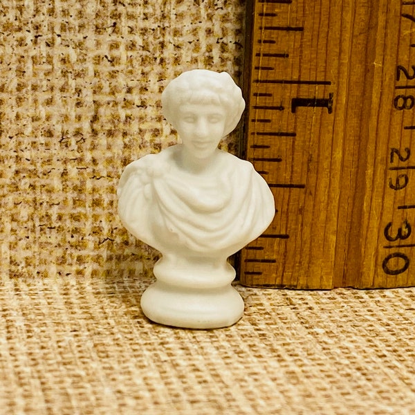 Ancient Roman Bust Statue Tiny Museum Reproduction Archeology Artifact Primitive Art Marble Sculpture French Feve Dollhouse Miniature XX6