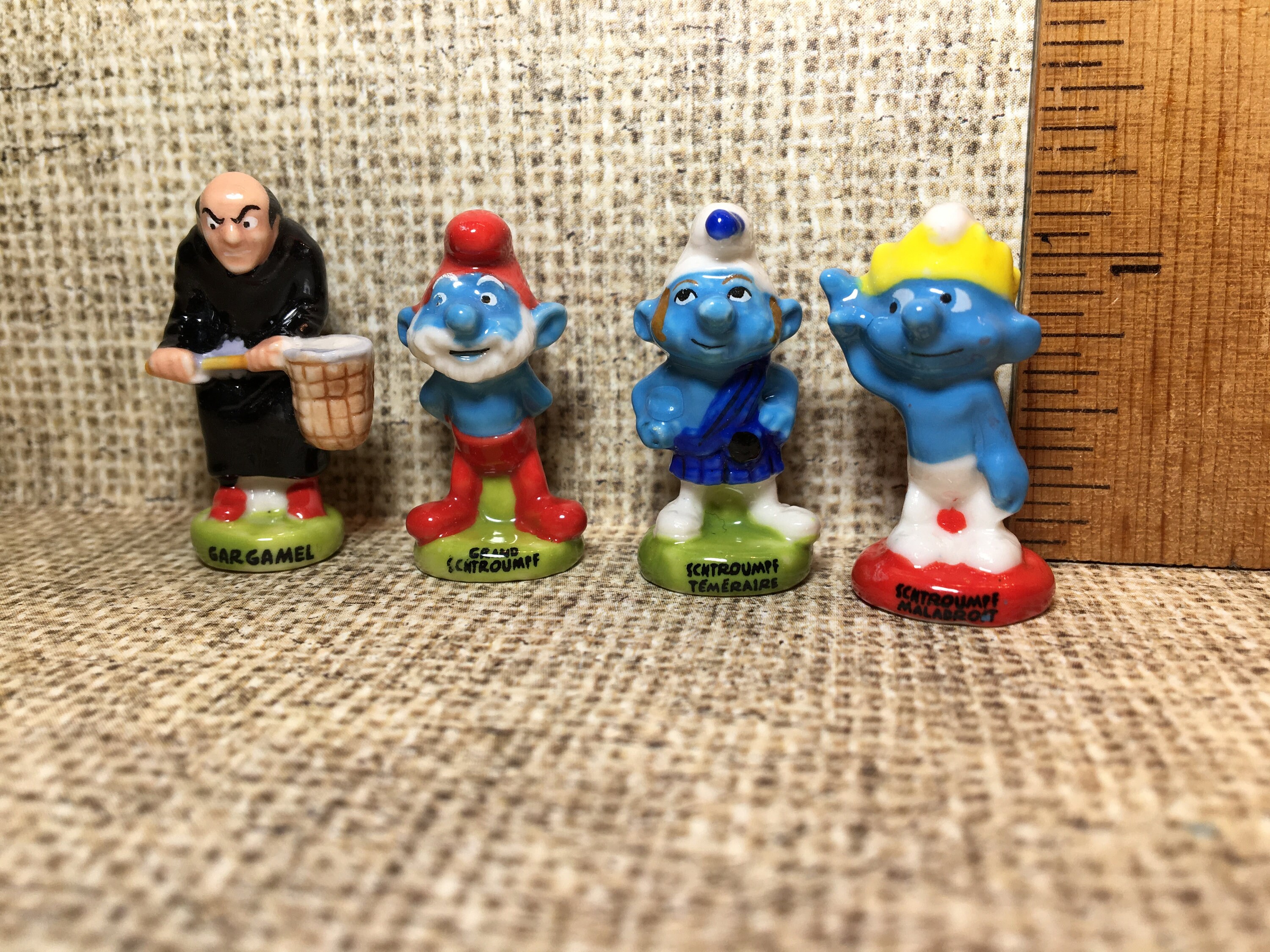 Set of 3 Smurfs Cartoon Collectible Porcelain Thimbles 
