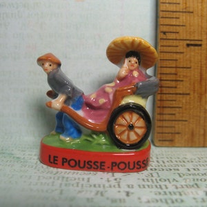VERVOER door de eeuwen heen RICKSHAW Buggy Gig Pull Cart - Franse Feve Feves porseleinen beeldjes poppenhuisminiatuurfiguren FF76