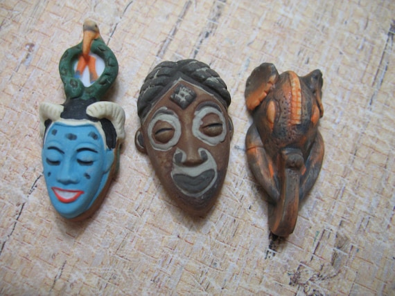 Tiny AFRICAN MASKS Tribal Ethnic Africa Primitive Art French Feve