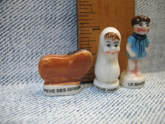 Vintage Lot of 10 Mixed Porcelain Beans All Figurines Santons for