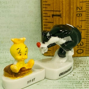 SYLWESTER I TWEETY Warner Brothers Looney Tunes Cartoon Figurki Vintage French Feve Feves Porcelain Doll House Miniatures MM101