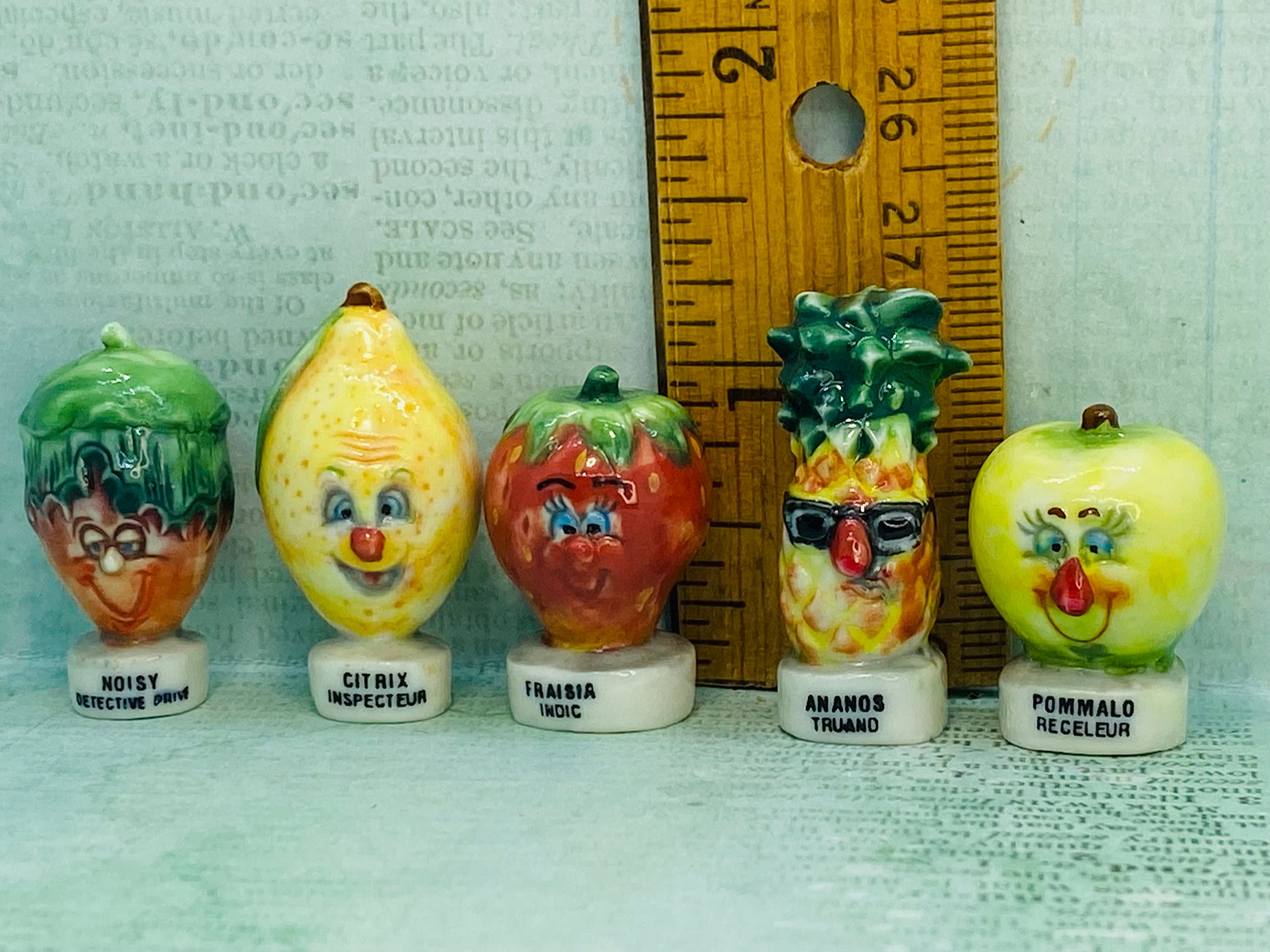 フェーブス　fèves 豆人形 Tiny Fruit People Cartoon Lemon Strawberry Pineapple Apple Fruits