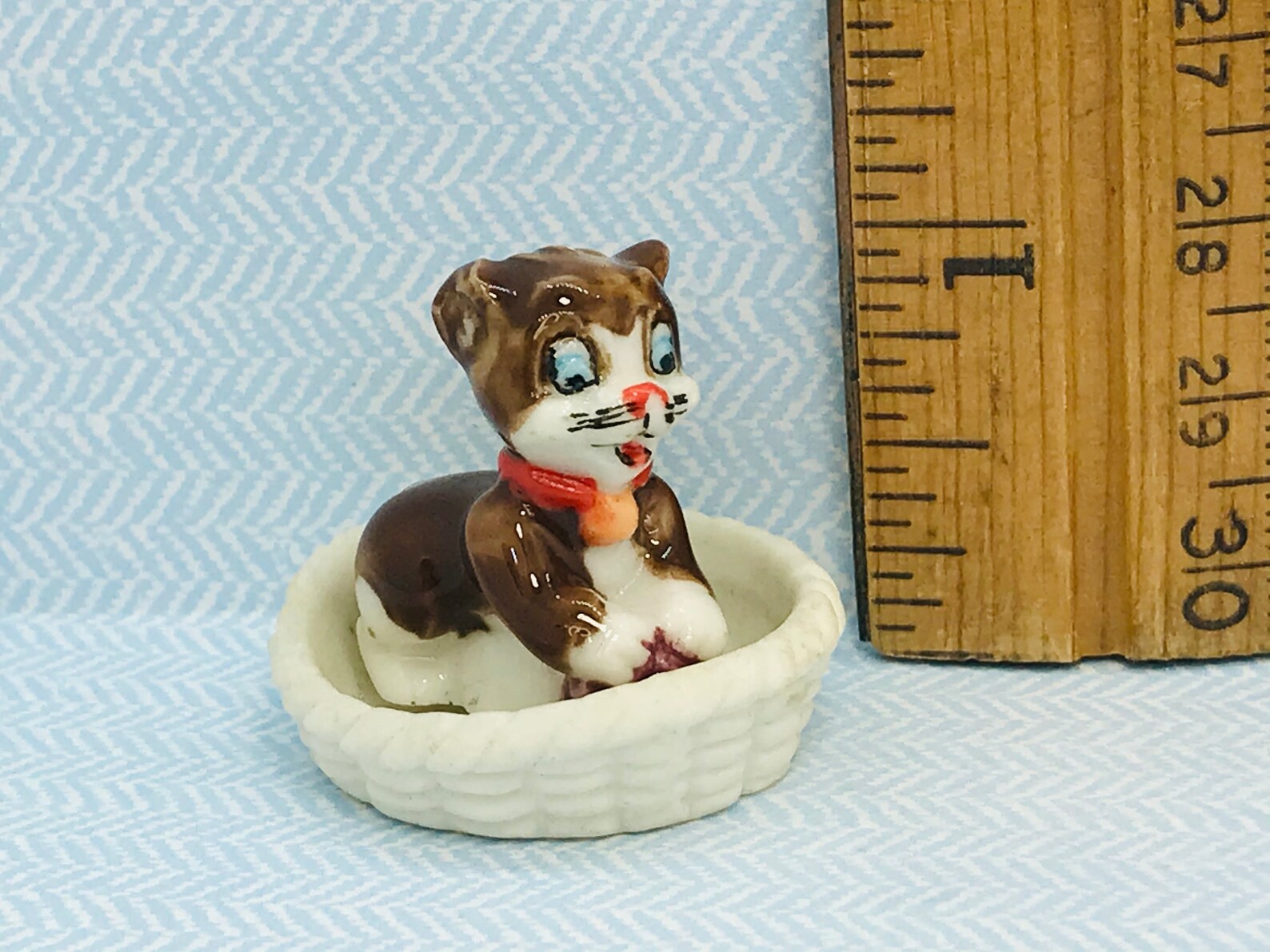 BASKET CAT Kitten with yarn Kitty Kitties in a woven | Etsy