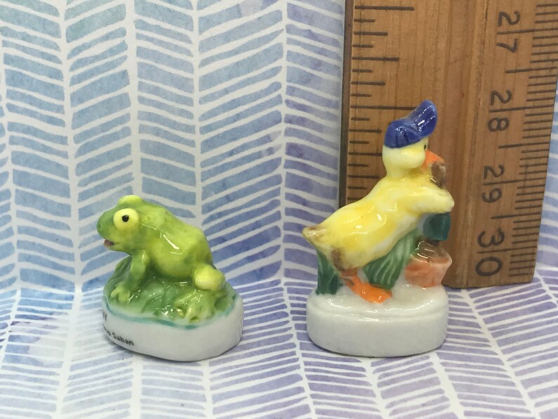 French Feve Feves Porcelain Doll House Miniatures Figures VV93 SATURNIN Sweet Dynamo Duck Lenny the Frog Duckling Cartoon