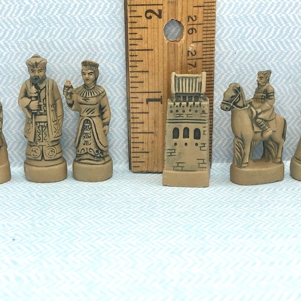 ANCIENT CHINESE Nobility & Warriors Asian Asia China Genghis Khan Emperor - French Feve Feves Porcelain Figurines Miniatures MM98