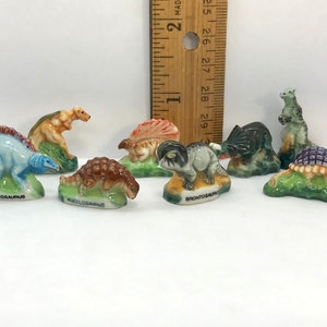 Tiny DINOSAUR Set of 8 T-Rex Stegosaurus Iguanodon Brontosaurus Triceratops -  Feve Feves Porcelain Figurines Miniature mini figure YY50