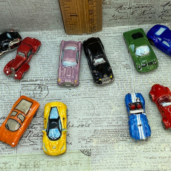 Tiny Luxury Cars AUTOMOBILES Car Auto Retro Sports Rides - French Feve Feves Figurines Dollhouse Dollhouse Miniatures K3