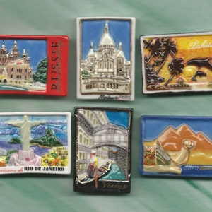CARTÃO POSTAL do mundo Rússia Paris Taiti Rio Veneza Egito Estilo vintage Porcelana pintada à mão - Francês Feve Feves Casa de bonecas em miniatura HH12