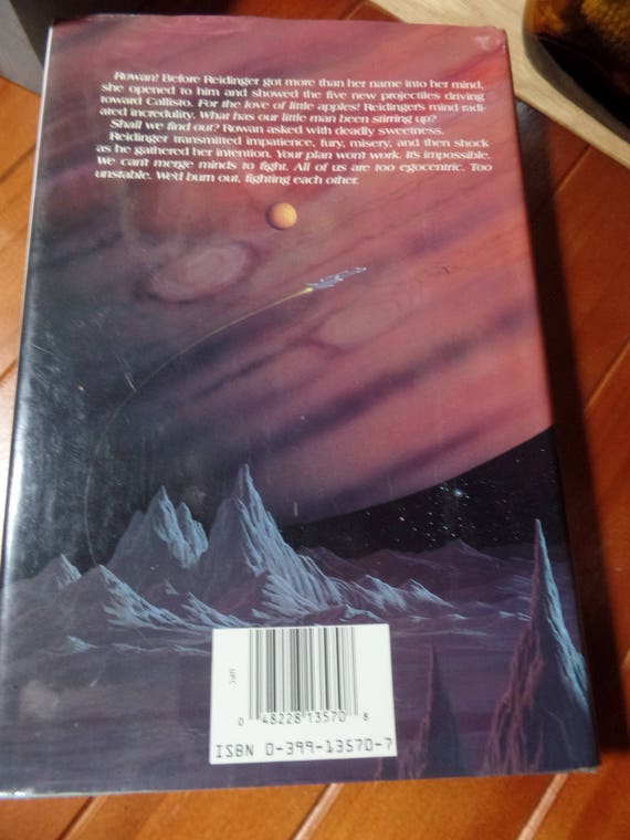 The Rowan Anne Mccaffrey Tower And The Hive Dragonriders Of Pern Sci Fi Reading Science Fiction Hardbound 1990 Jacket Cover Science Fantasy - 