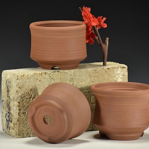Vasos de Bonsai de Terracota. Conjunto de 3 pequenos. Feitos à mão em Illinois. Ótimos para suculentas e cactos também.