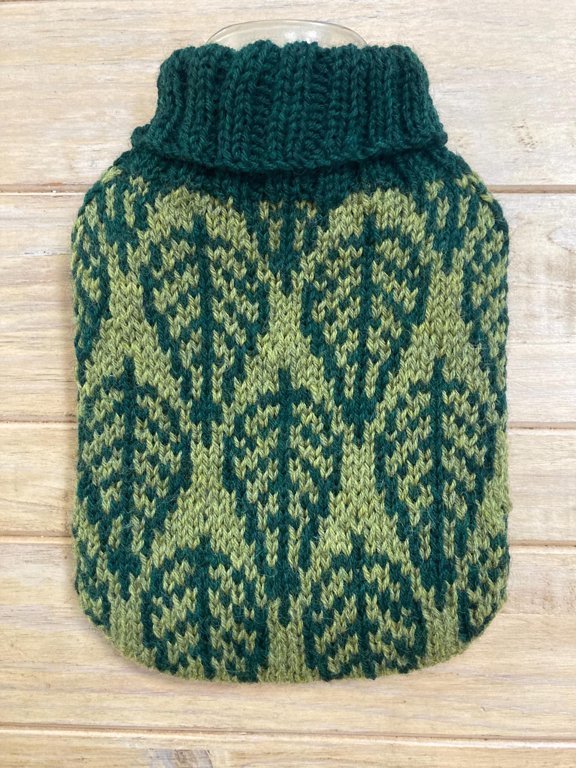 Green leaves hot water bottle cover knit with 100% wool