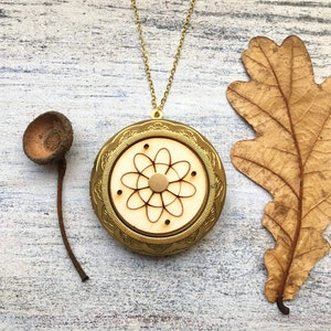 Brass Medallion Brass Plate on Wood Sunburst Starburst Mandala Ethno Necklace