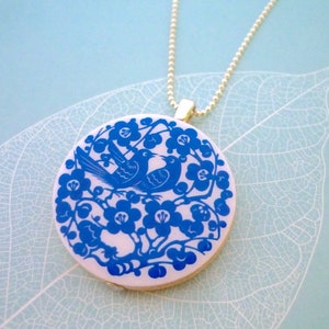 Asia Birds wooden pendant on chain image 1