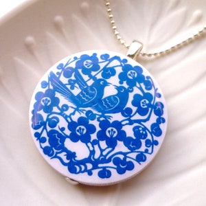 Asia Birds wooden pendant on chain image 3