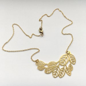 scandinavian leaf pendant floral chain necklace image 2