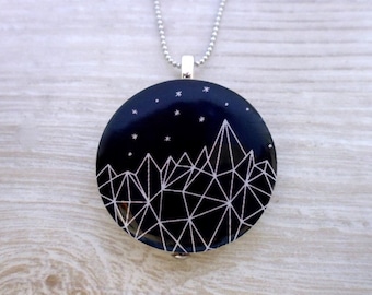 Geometric starfirm wood pendant necklace planets stars mountain