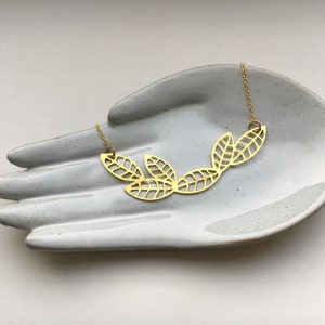 scandinavian leaf pendant floral chain necklace image 1