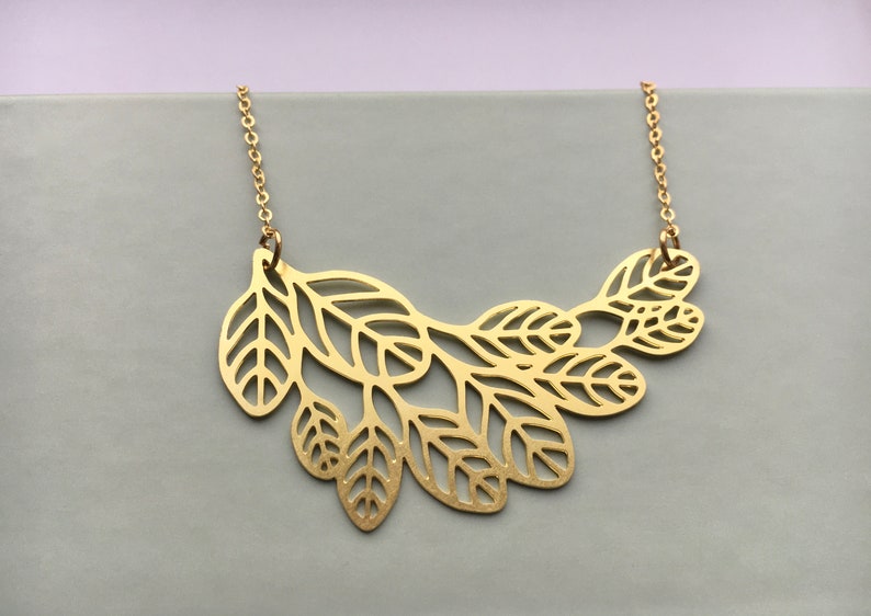 scandinavian leaf pendant floral chain necklace image 3