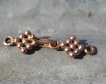 Solid Copper Hook and Eye Clasp: Patterned Triangular Jewelry Closure