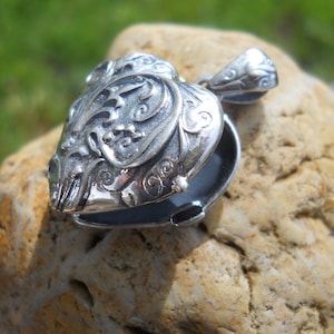 Heart Locket, Sterling Silver, Opens, 30 mm x 22 mm