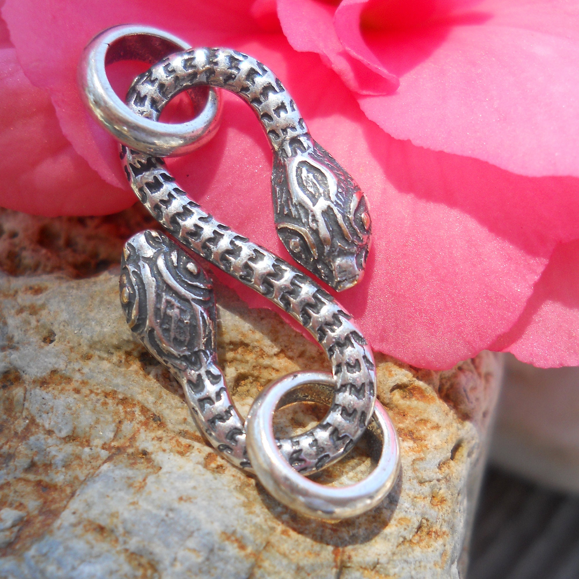 Silver Plated Snake S-clasp: White Bronze Jewelry Closure (30 Mm