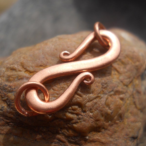 Solid Copper S Clasp with Solid Copper Closed Jump Rings, CL63CU, Size: 30 mm x 6 mm or 1.18 inches x .24 inches.