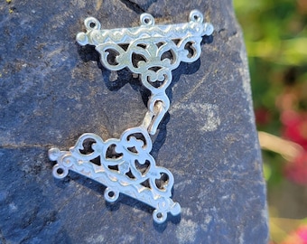 Sterling Silver Filigree Triple Strand Clasp (30mm x 26mm)