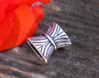 Sterlingzilveren dubbele kegelkralen: 8 mm x 9 mm, verkocht per paar