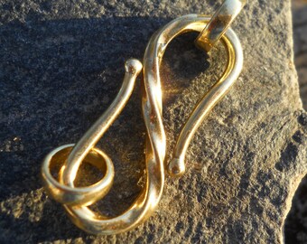 Vermeil Twisted S Clasp with Jump Rings (45 mm x 12 mm)