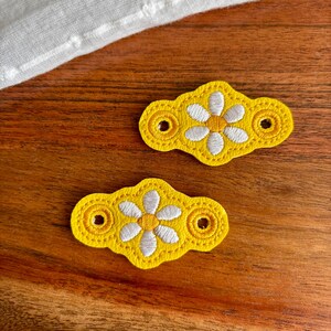 Flower Shoe Charms, Lace Charms