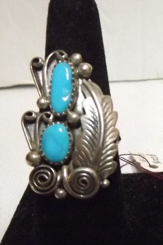 Vintage Size 8 Sterling Silver Turquoise, Native A